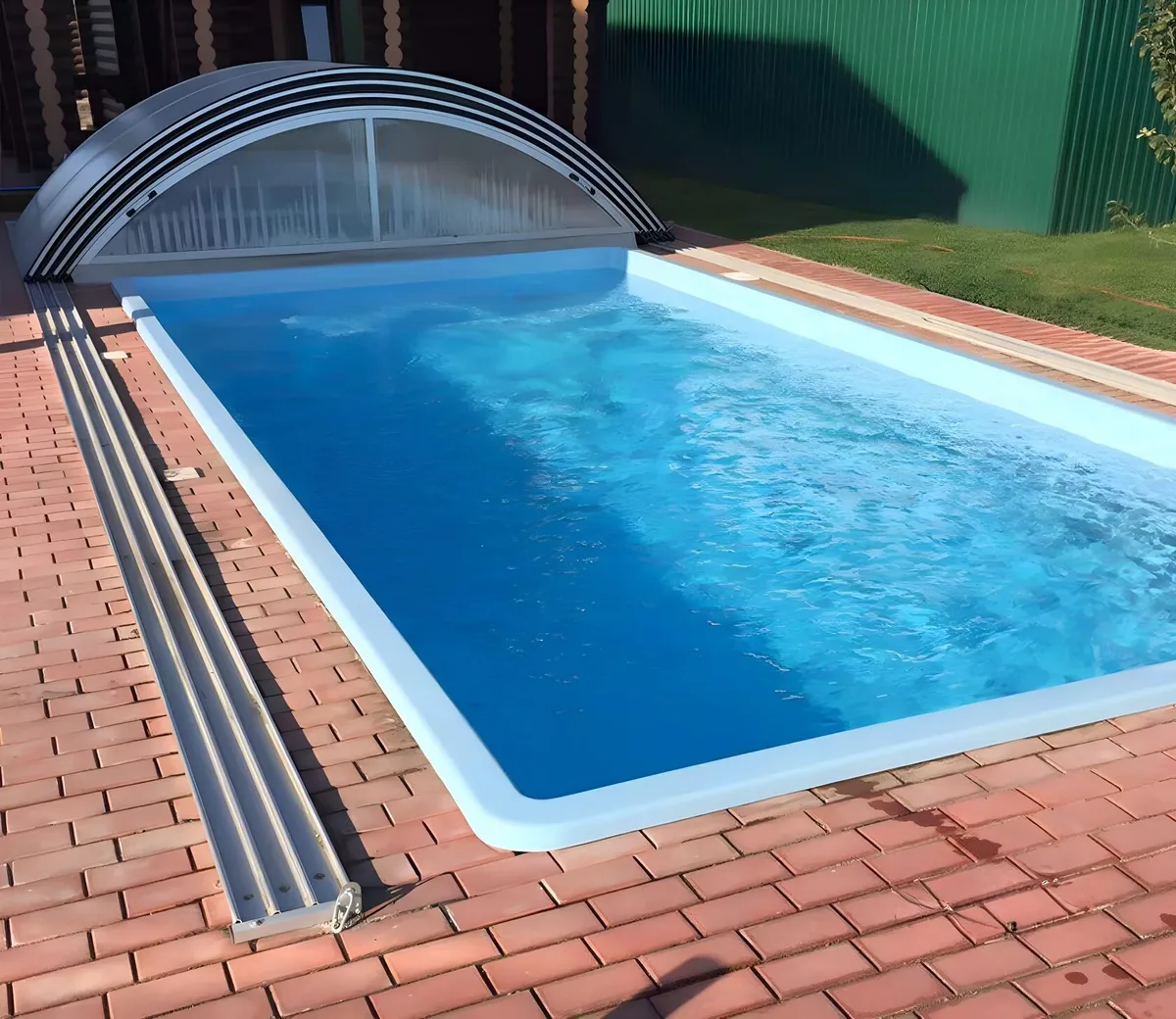 Laguna 7 — вечернее освещение в Череповце